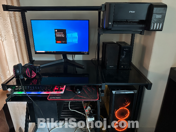Full desktop pc with table for sale